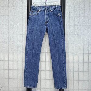 Levi's 501 Original Straight Leg Button Fly Jeans Faded Medium Blue Wash 32 x 34